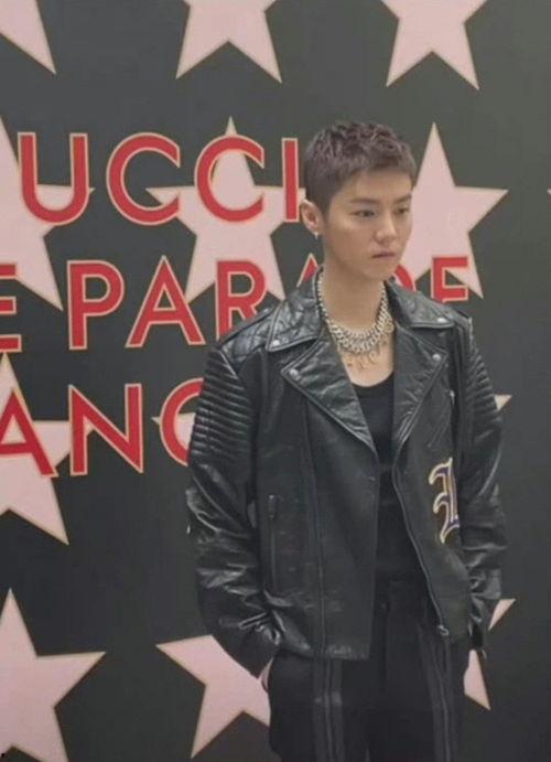 今日八卦爆料鹿晗被骂了,粉丝纷纷发声力挺 第2张 今日八卦爆料鹿晗被骂了,粉丝纷纷发声力挺 第2张